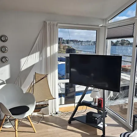 Schleiverliebt 52 Nyaraló *